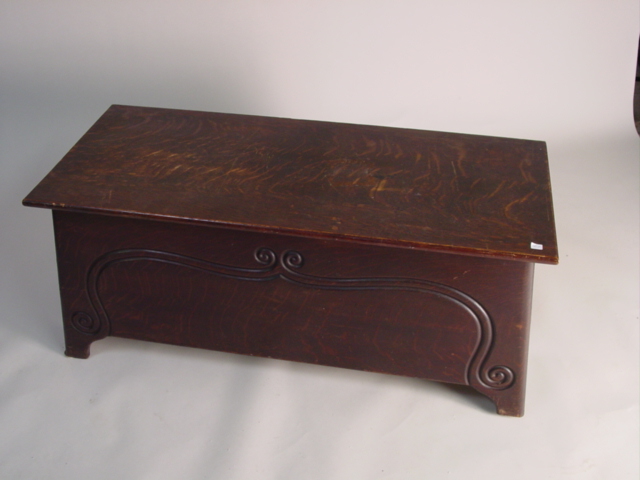 Craftsman oak blanket chest