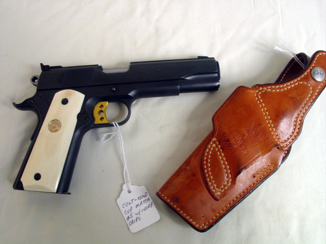 Colt .45 Automatic Series 70 Mark4 w ivory grips