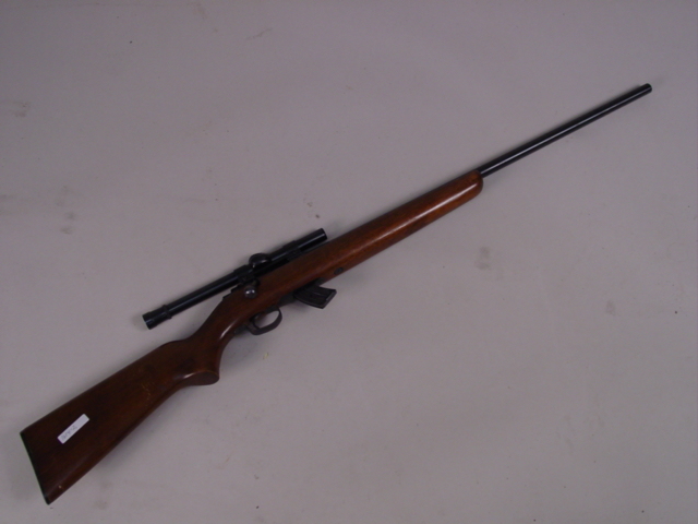 Winchester .22 S.L.OR.L.R. 69-A with Weaver Scope