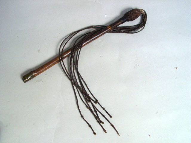 Antique Quirt