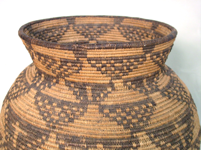 Apache large 20 in Olla basket (3)