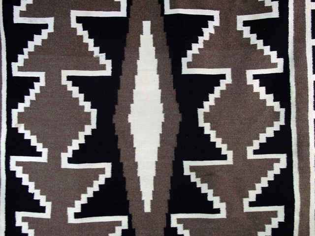 Navajo Rug in excellent condition cu