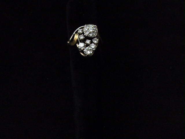 14kt. white and yellow gold doamond clustger ring app. 2ct.tw