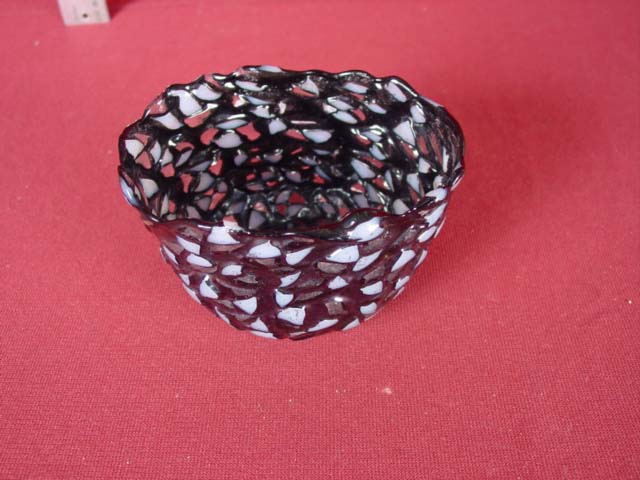 Art glass bowl -3x5 2