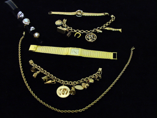 Group of 14kt gold estate jewelry