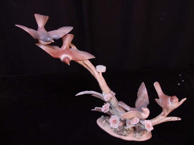 Lladro artist sign work