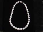 White S. Seas graduated pearl necklace