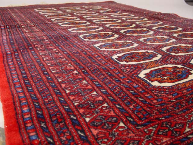 Bukhara Rug cu