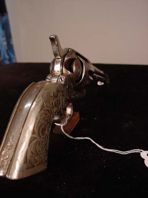 Colt single action 44-40 Army (1875-1890) engraved5